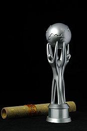 世嘉迷你MD2主机新游戏预告 含《Out Run》等游戏